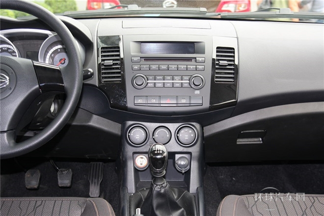 2014款 探索版 2.4L 汽油4X4豪华型