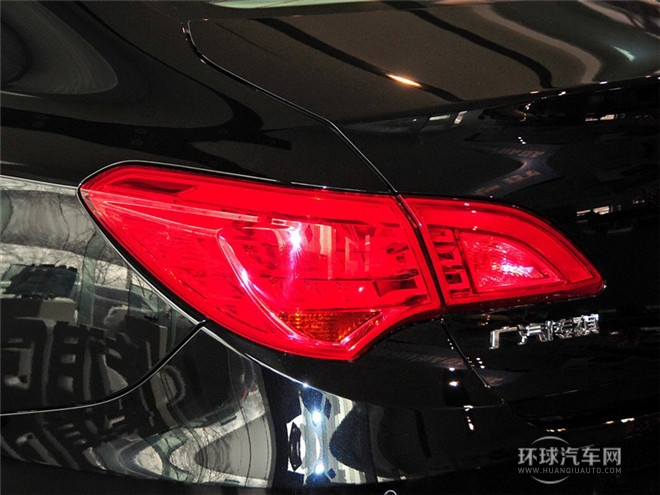 2015款 1.8T 自动舒适型