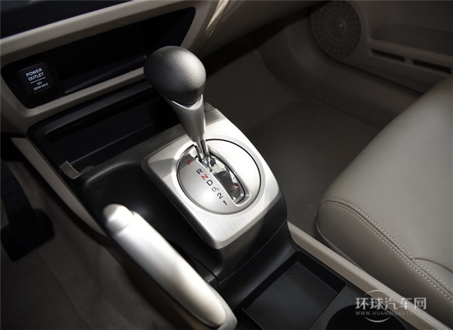 2015款 1.8L EXI 自动