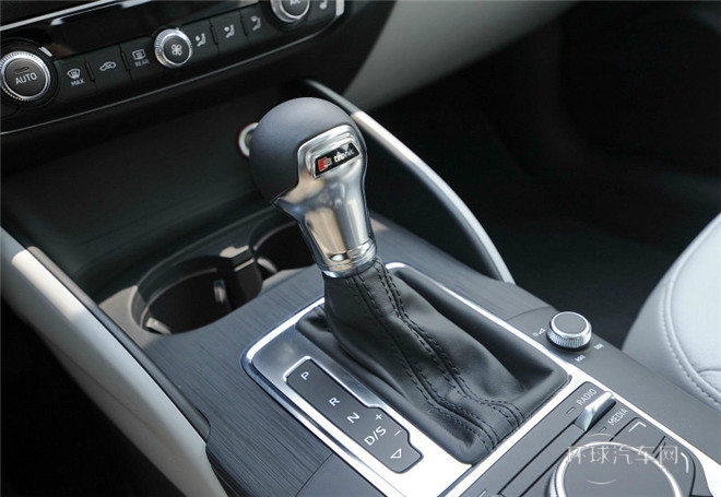 2015款 Sportback 40 TFSI 自动豪华型