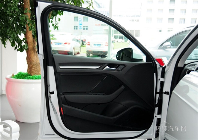2015款 Sportback 40 TFSI 自动舒适型