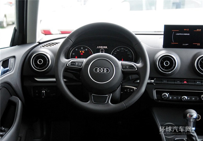 2015款 Sportback 40 TFSI 自动舒适型
