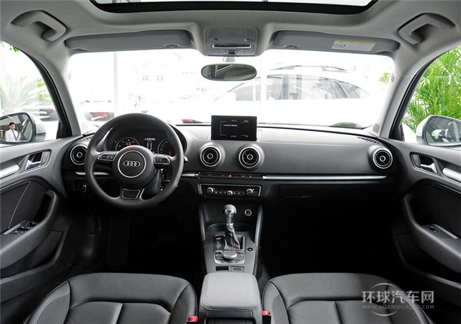 2015款 Sportback 40 TFSI 自动舒适型
