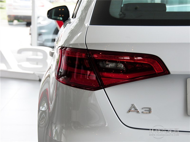 2015款 Sportback 40 TFSI 自动舒适型