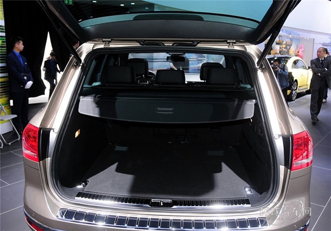 2015款 3.0TSI V6 耀锐限量版