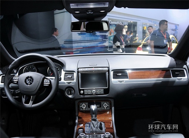 2015款 3.0TSI V6 耀锐限量版
