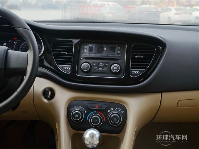 2015款 1.4T 手动劲享版