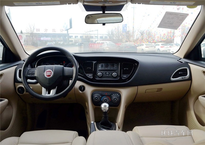 2015款 1.4T 手动劲享版