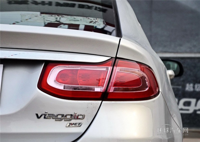 2015款 1.4T 手动劲享版