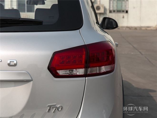 2015款 1.8L 手动精英型