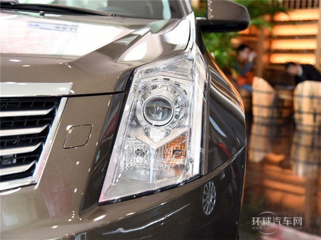 2015款 3.0L 领先型