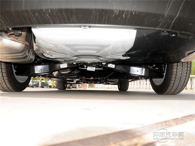 2015款 1.6L 自动领先型