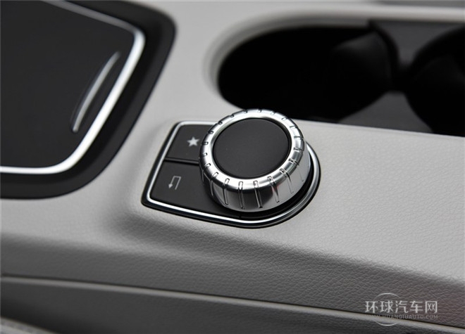 2015款 B 200 动感型