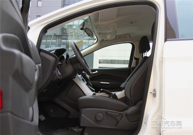 2015款 1.5L GTDi 两驱舒适型