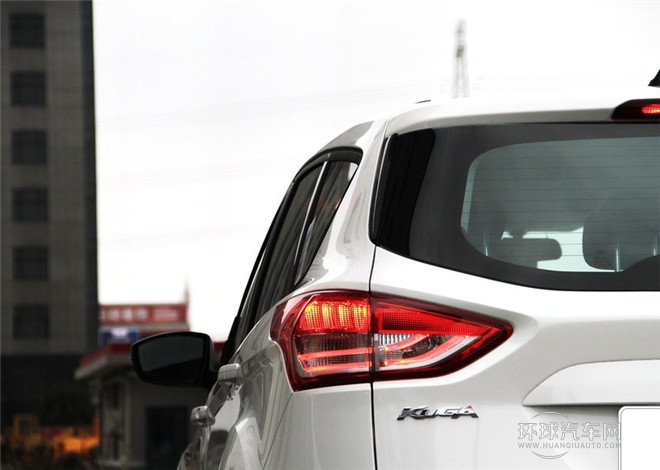 2015款 1.5L GTDi 两驱舒适型