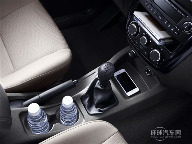 2015款 1.2L标准型
