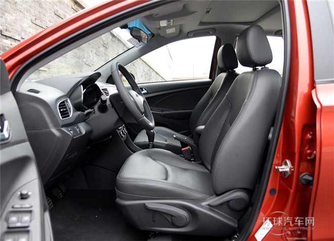 2015款 1.5L 手动够型版