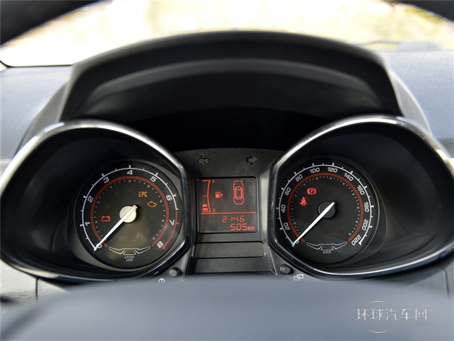 2015款 1.5L 手动够炫版