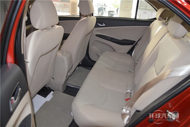 2015款 1.5L 自动够型版