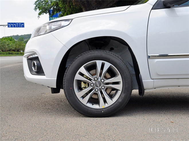 2014款 1.6L CVT风尚版