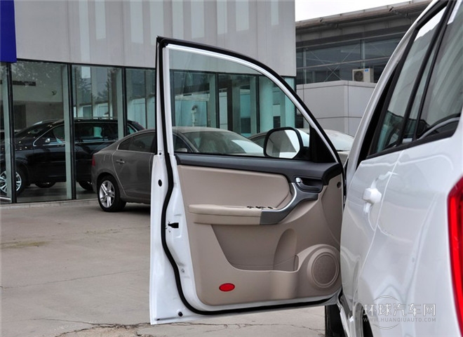 2014款 1.6L 手动风尚版