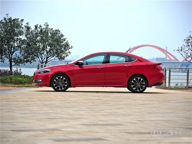 2015款 1.4T 自动跃享版
