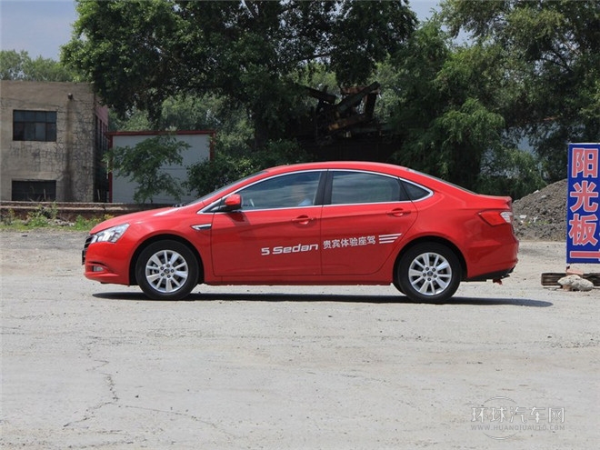 2014款 荣耀导航版 1.8T 自动尊贵型