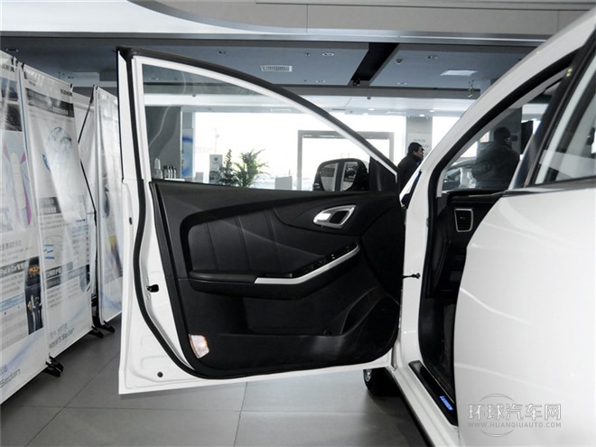 2015款 舞动限量版 1.8T 自动豪华型