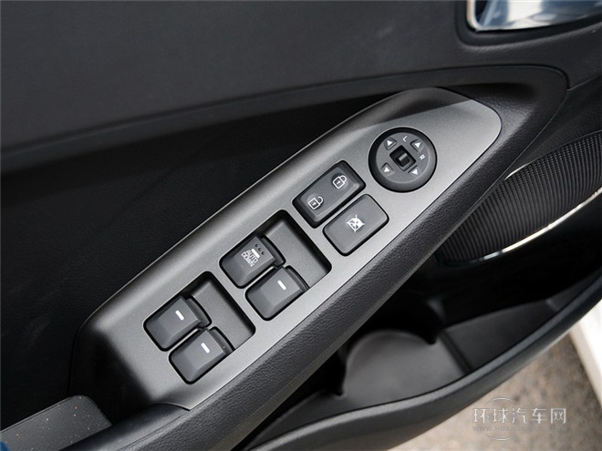 2014款 1.6L 自动DLX