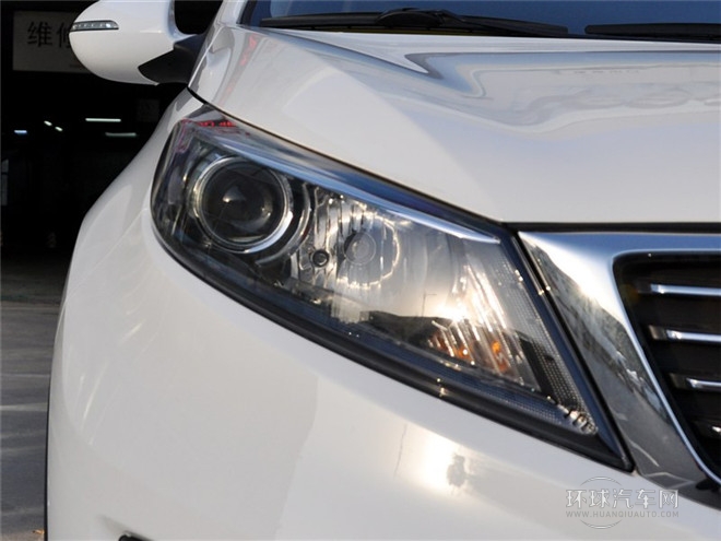 2015款 2.0L 手动两驱版GLS