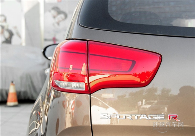 2015款 2.0L 自动两驱版DLX