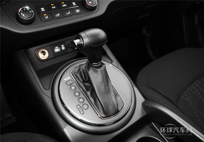 2015款 2.0L 自动两驱版GL