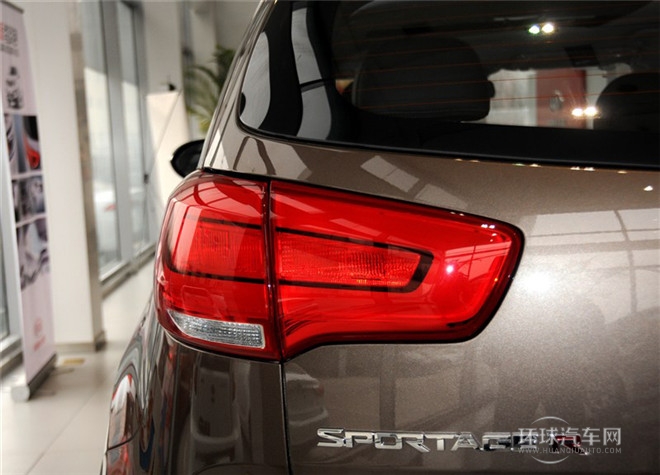 2015款 2.0L 自动两驱版GLS