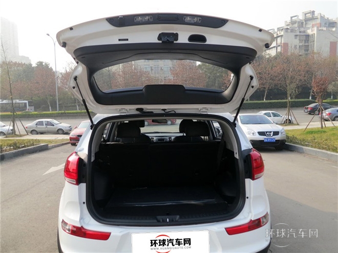 2015款 2.0L 自动两驱版Premium
