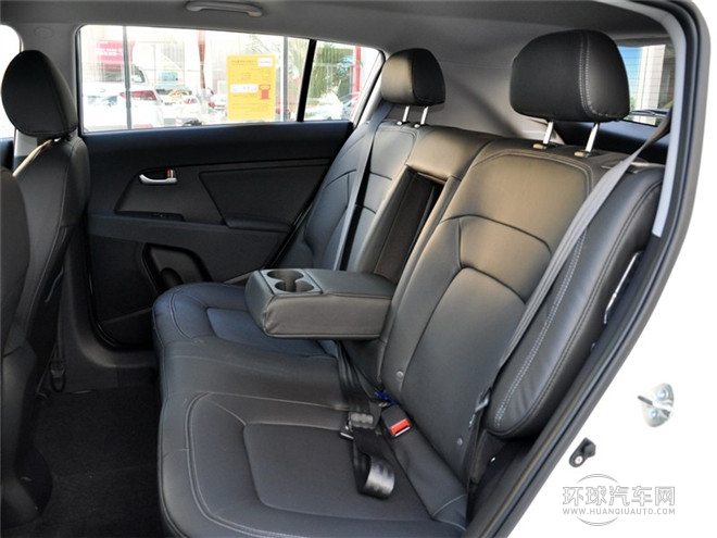 2015款 2.0L 自动两驱版Premium
