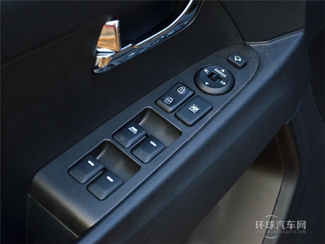 2015款 2.0L 自动四驱版GLS