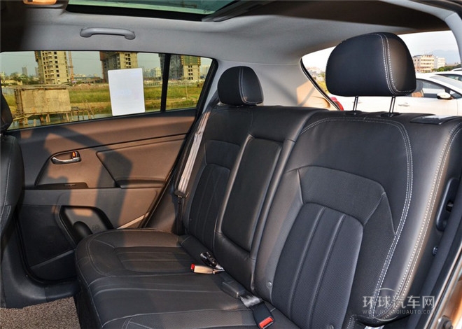 2015款 2.0L 自动四驱版GLS