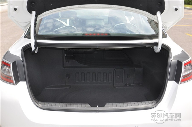 2014款 2.0L Hybrid 豪华版