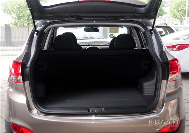 2015款 2.0L 自动两驱舒适型 国V