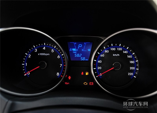 2015款 2.0L 自动两驱舒适型 国V