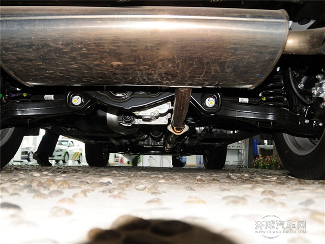 2015款 2.4L 自动四驱领先型 国V