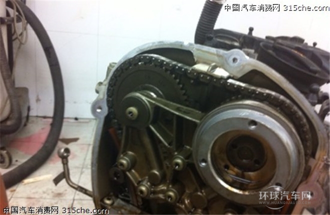 此外,还有不少车主认为正时链条跳齿的症结在于正时链条涨高清图片
