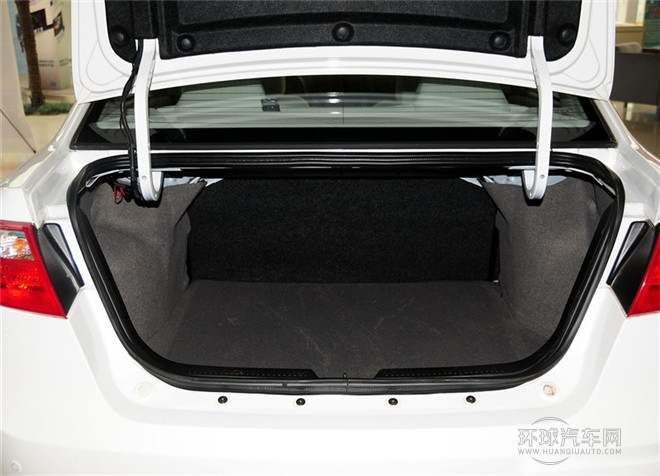 2015款 1.6L 手动天窗版