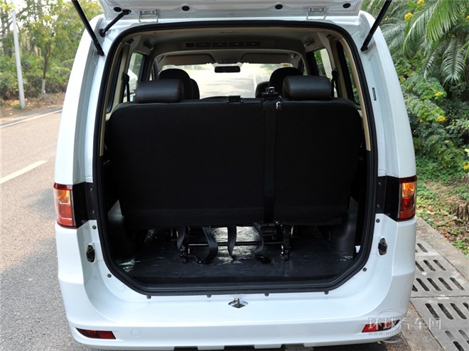 2015款 1.2L 舒适型