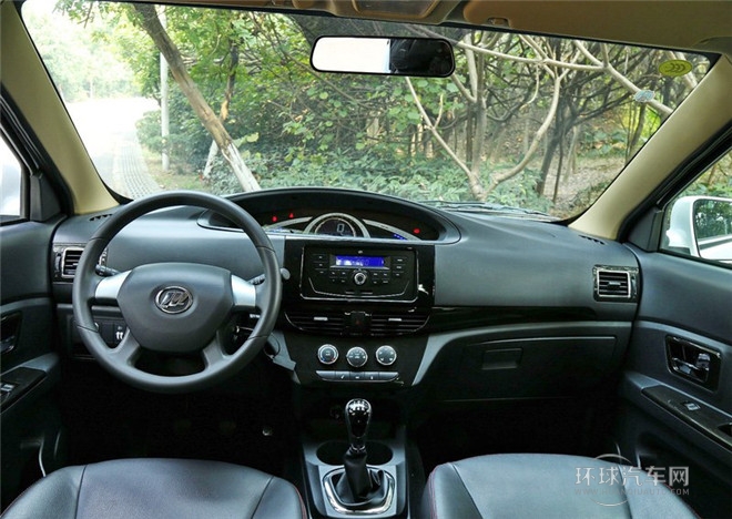 2015款 1.2L 标准型