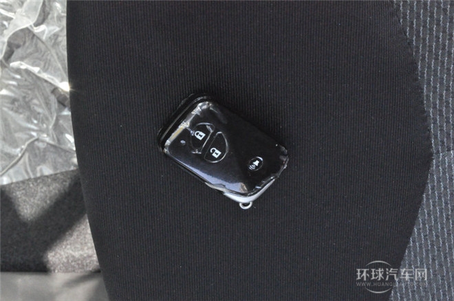 2015款 1.0L AMT 悦酷型