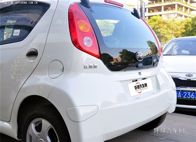 2015款 1.0L AMT 悦酷型