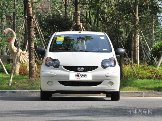 2015款 1.0L AMT 悦酷型