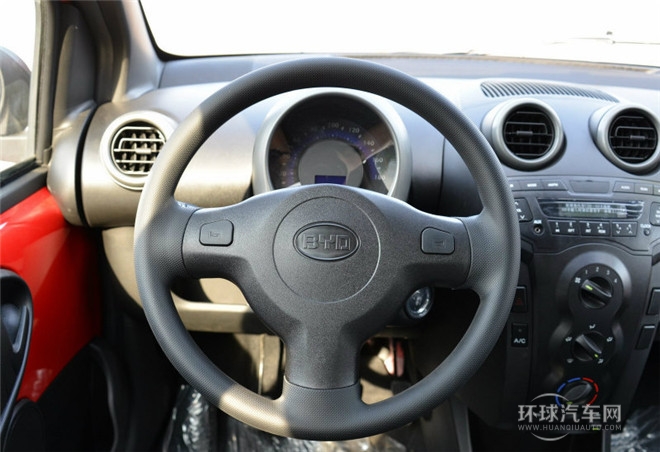 2015款 1.0L AMT 铉酷型