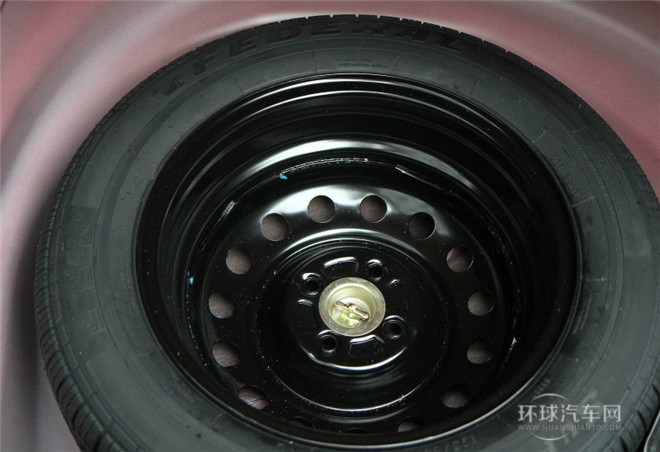 2015款 节能版 1.5L 手动尊贵型